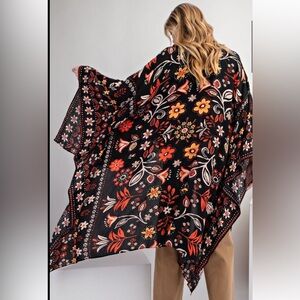 Easel Black Floral Kimono Top